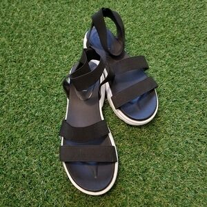 Black Platform Sandles